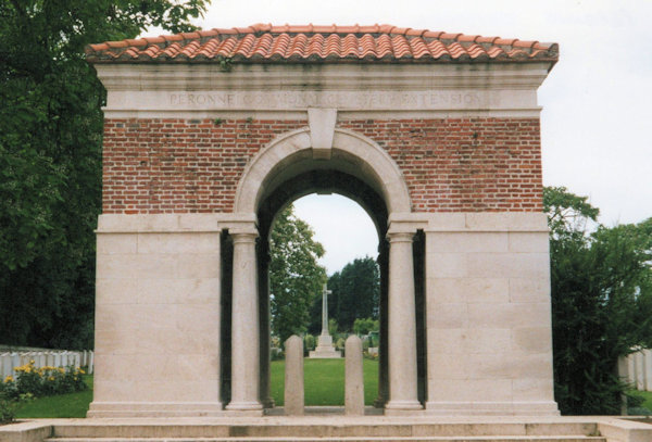 PERONNE COMMUNAL CEMETERY EXTENSION