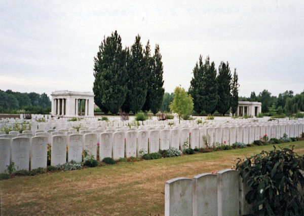 BAILLEUL COMMUNAL CEMETERY EXTENSION, NORD