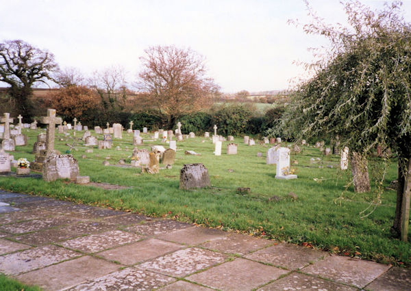 LITTLEHAM (SS. MARGARET AND ANDREW) CHURCHYARD