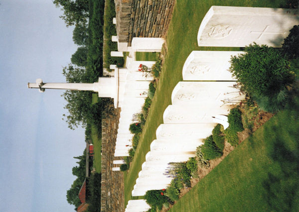 BEAURAIN BRITISH CEMETERY