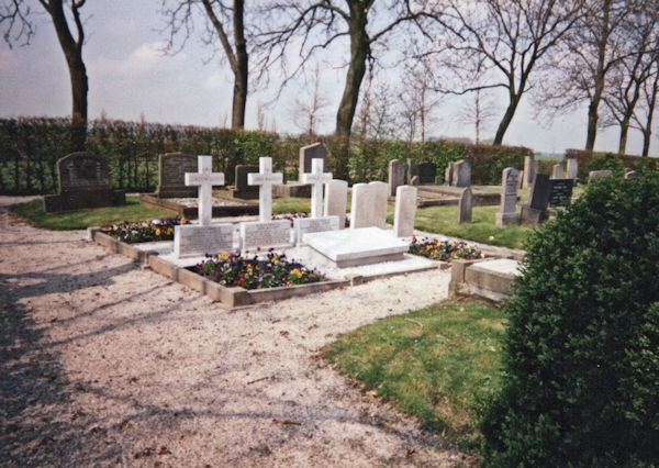 Hoogkerk (Kerkstraat) General Cemetery