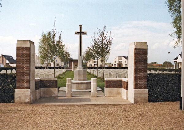 NEDERWEERT WAR CEMETERY