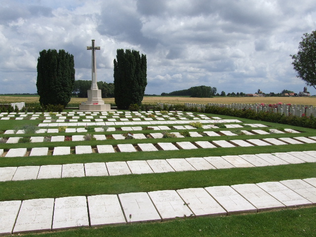 MILL ROAD CEMETERY, THIEPVAL