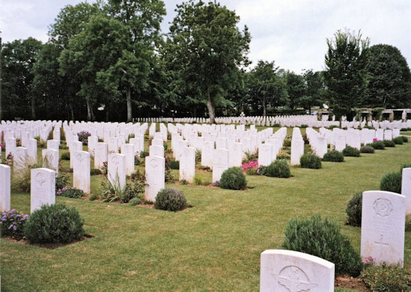 RANVILLE WAR CEMETERY